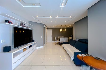 Apartamento à venda com 144m², 3 quartos e 3 vagas Apartamento à venda com 144m², 3 quartos e 3 vagasSala