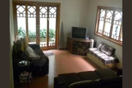 Casa à venda com 390m², 3 quartos e 3 vagas