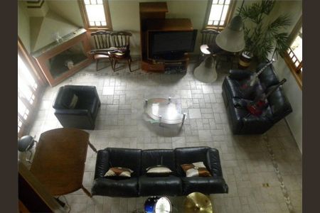 Casa à venda com 390m², 3 quartos e 3 vagas