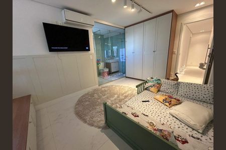 Apartamento à venda com 393m², 4 quartos e 7 vagas
