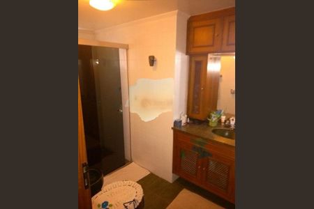 Apartamento à venda com 238m², 3 quartos e 3 vagas