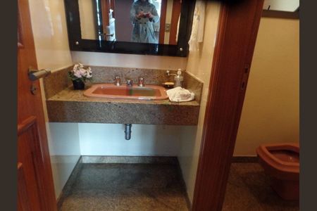 Apartamento à venda com 314m², 4 quartos e 4 vagas