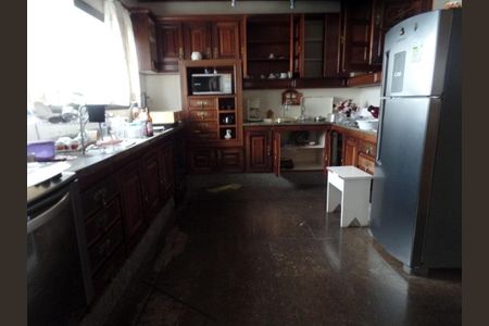 Apartamento à venda com 314m², 4 quartos e 4 vagas