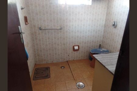 Casa à venda com 140m², 3 quartos e 2 vagas
