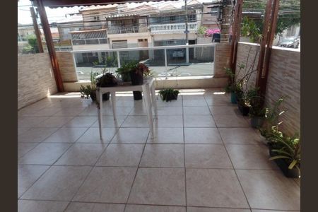 Casa à venda com 140m², 3 quartos e 2 vagas