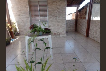 Casa à venda com 140m², 3 quartos e 2 vagas