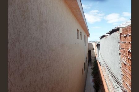 Casa à venda com 140m², 3 quartos e 2 vagas