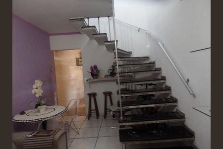 Casa à venda com 140m², 3 quartos e 2 vagas