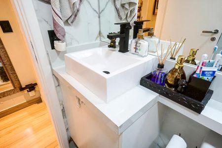 Apartamento à venda com 98m², 3 quartos e 2 vagasBanheiro social