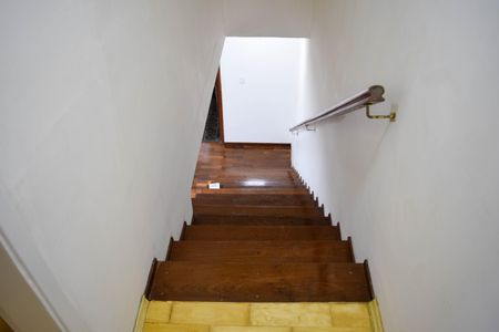 Casa para alugar com 350m², 3 quartos e 4 vagas Casa para alugar com 350m², 3 quartos e 4 vagasCorredor