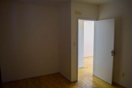 Casa para alugar com 350m², 3 quartos e 4 vagas Casa para alugar com 350m², 3 quartos e 4 vagasQuarto 2