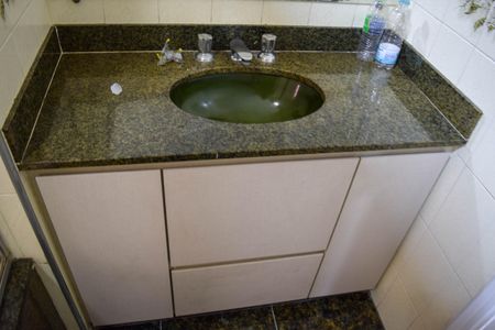 Casa para alugar com 350m², 3 quartos e 4 vagas Casa para alugar com 350m², 3 quartos e 4 vagasBanheiro da Suíte