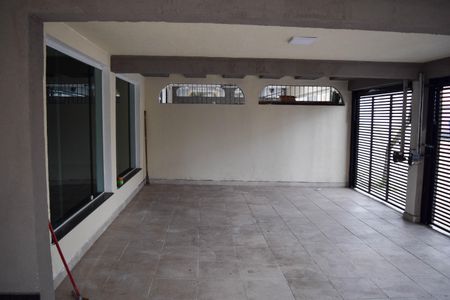Casa para alugar com 350m², 3 quartos e 4 vagas Casa para alugar com 350m², 3 quartos e 4 vagasÁrea comum