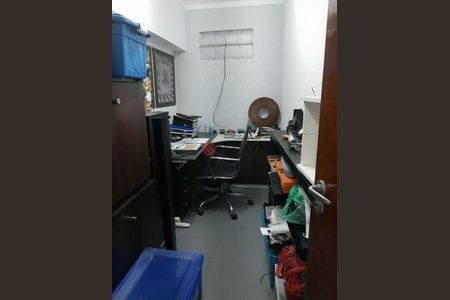 Casa à venda com 175m², 3 quartos e 4 vagas