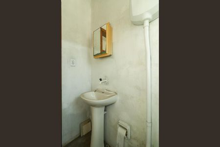 Apartamento à venda com 45m², 2 quartos e sem vagaBanheiro