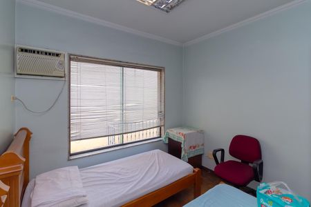 Casa à venda com 248m², 4 quartos e 4 vagasQuarto 1