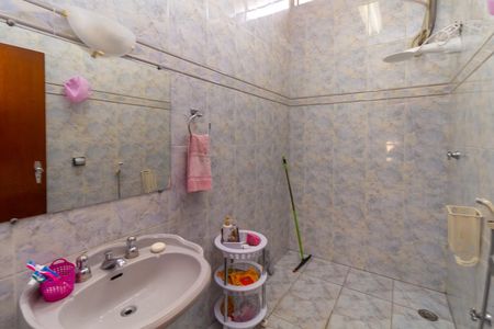 Casa à venda com 248m², 4 quartos e 4 vagasBanheiro da Suíte