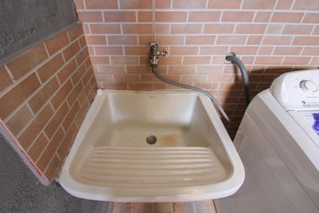 Casa à venda com 144m², 2 quartos e 1 vagaÁrea de Serviço