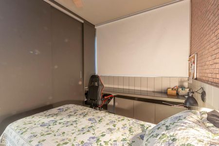 Casa à venda com 538m², 5 quartos e 4 vagas Casa à venda com 538m², 5 quartos e 4 vagasQuarto 2