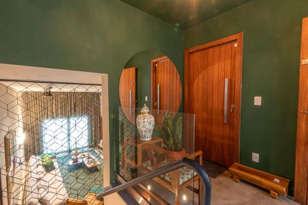 Casa à venda com 538m², 5 quartos e 4 vagas Casa à venda com 538m², 5 quartos e 4 vagasSala