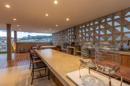 Casa à venda com 538m², 5 quartos e 4 vagas Casa à venda com 538m², 5 quartos e 4 vagasEspaço Gourmet