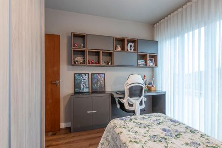 Casa à venda com 538m², 5 quartos e 4 vagas Casa à venda com 538m², 5 quartos e 4 vagasQuarto 2