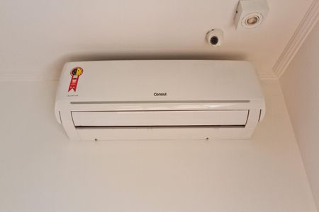 Casa à venda com 250m², 4 quartos e 5 vagas Casa à venda com 250m², 4 quartos e 5 vagasQuarto 1