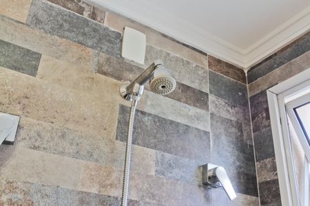 Casa à venda com 250m², 4 quartos e 5 vagas Casa à venda com 250m², 4 quartos e 5 vagasBanheiro da Suíte 1