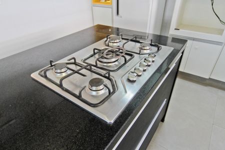 Casa à venda com 250m², 4 quartos e 5 vagas Casa à venda com 250m², 4 quartos e 5 vagasCozinha