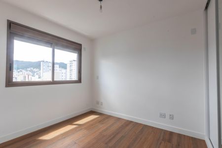 Apartamento à venda com 173m², 3 quartos e 4 vagasQuarto Suíte