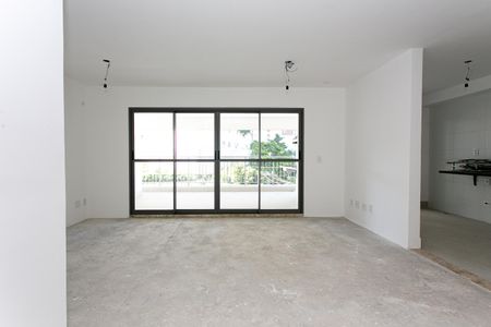 Apartamento à venda com 122m², 3 quartos e 2 vagas Apartamento à venda com 122m², 3 quartos e 2 vagasSala
