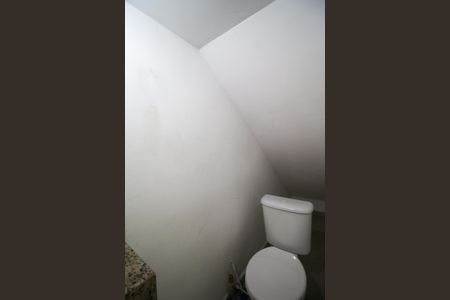 Casa de condomínio para alugar com 72m², 2 quartos e 1 vagaBanheiro Social 2