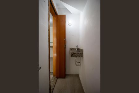 Casa de condomínio para alugar com 72m², 2 quartos e 1 vagaBanheiro Social 2