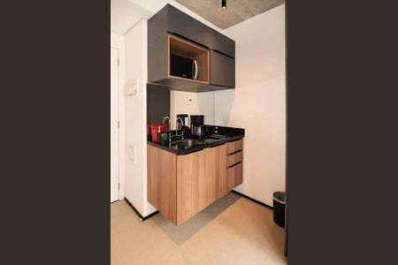 Studio para alugar com 20m², 0 quarto e sem vaga Studio para alugar com 20m², 0 quarto e sem vagaStudio