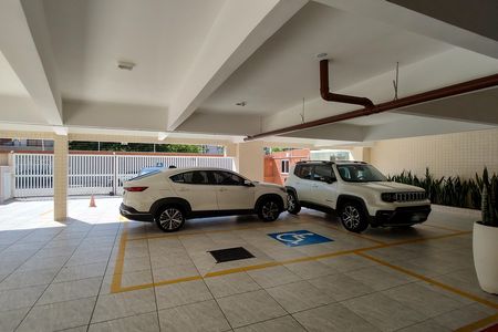 Apartamento para alugar com 46m², 2 quartos e 1 vaga Apartamento para alugar com 46m², 2 quartos e 1 vagaGaragem