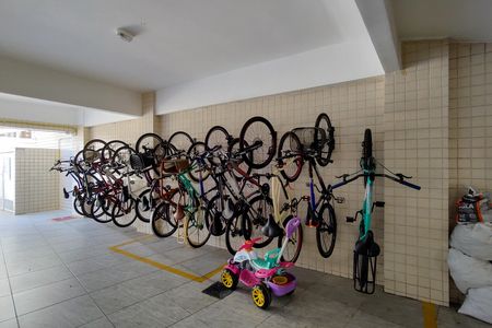 Apartamento para alugar com 46m², 2 quartos e 1 vaga Apartamento para alugar com 46m², 2 quartos e 1 vagaBicicletário