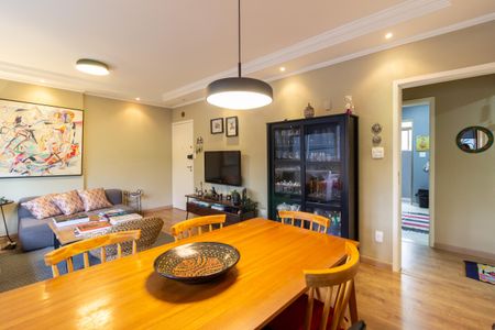 Apartamento à venda com 110m², 3 quartos e 1 vagaSala