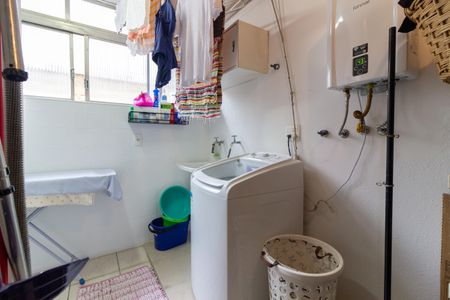 Apartamento à venda com 110m², 3 quartos e 1 vagaÁrea de Serviço