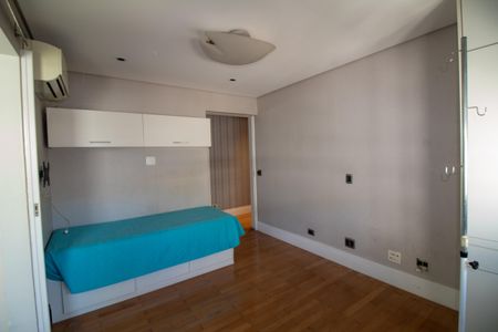 Apartamento à venda com 299m², 5 quartos e 5 vagasSuíte 2