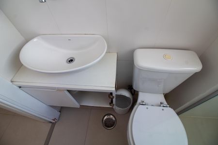 Apartamento à venda com 299m², 5 quartos e 5 vagasBanheiro de Serviço