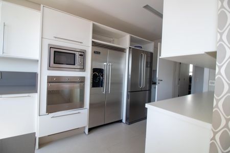 Apartamento à venda com 299m², 5 quartos e 5 vagasCozinha