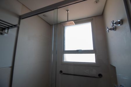 Apartamento à venda com 299m², 5 quartos e 5 vagasBanheiro da Suíte 3