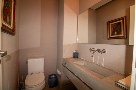 Apartamento à venda com 299m², 5 quartos e 5 vagasLavabo