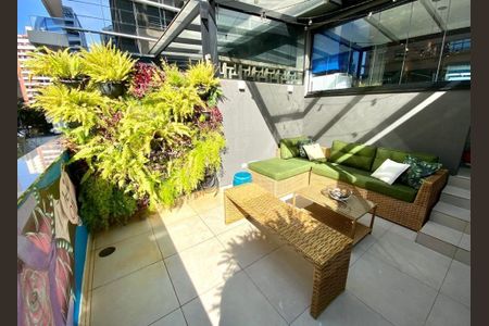 Apartamento à venda com 43m², 1 quarto e 1 vaga