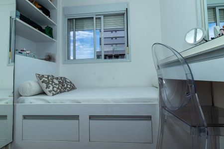 Apartamento à venda com 61m², 2 quartos e 2 vagasQuarto