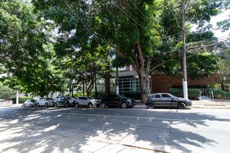 Apartamento à venda com 61m², 2 quartos e 2 vagasFachada e portaria