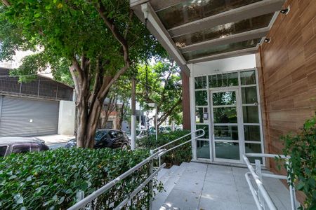 Apartamento à venda com 61m², 2 quartos e 2 vagasEntrada e Rampa de Acesso