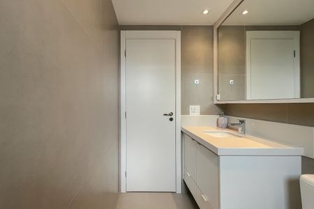 Apartamento à venda com 173m², 3 quartos e 3 vagasBanheiro da Suíte 3