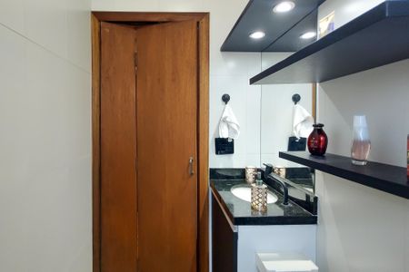 Apartamento para alugar com 67m², 2 quartos e 1 vagaBanheiro 2