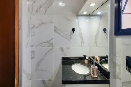 Apartamento para alugar com 67m², 2 quartos e 1 vagaBanheiro